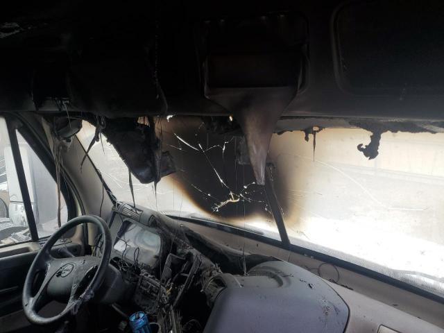 Freightliner Cascadia 1 Image 6