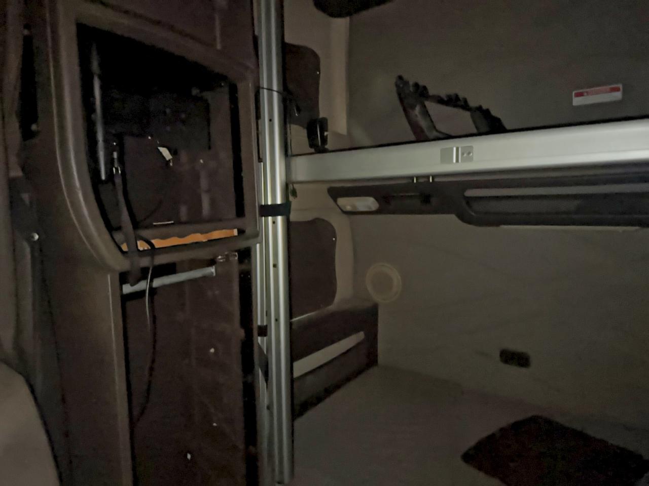 Volvo Vn Vnl Image 5