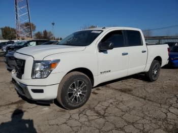  Salvage Nissan Titan