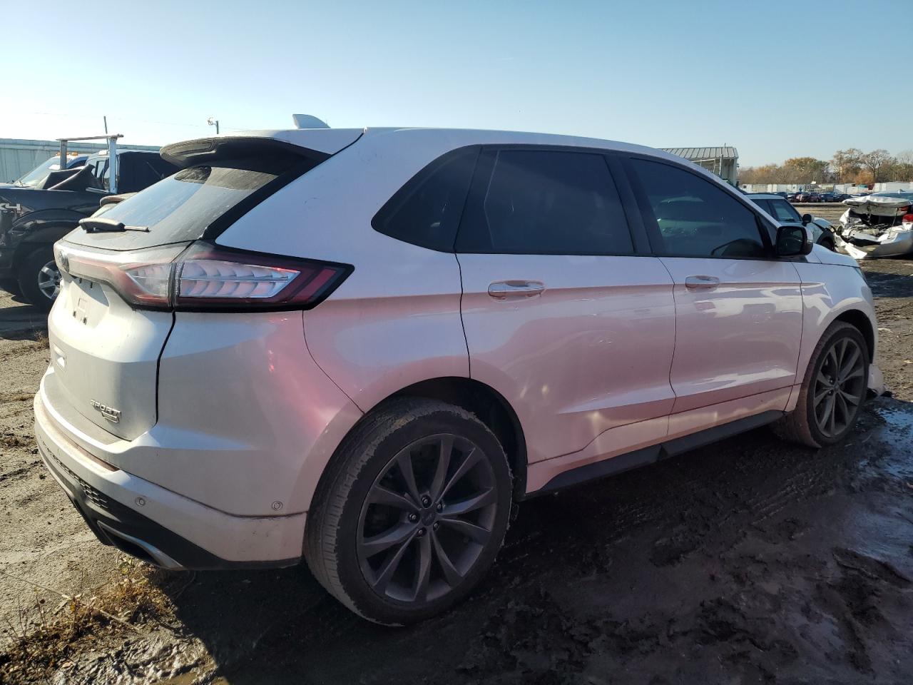 Ford Edge Sport Image 2