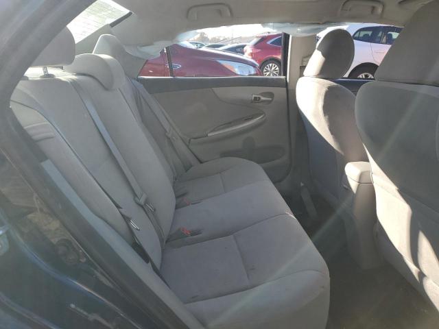 Toyota Corolla Base Image 2