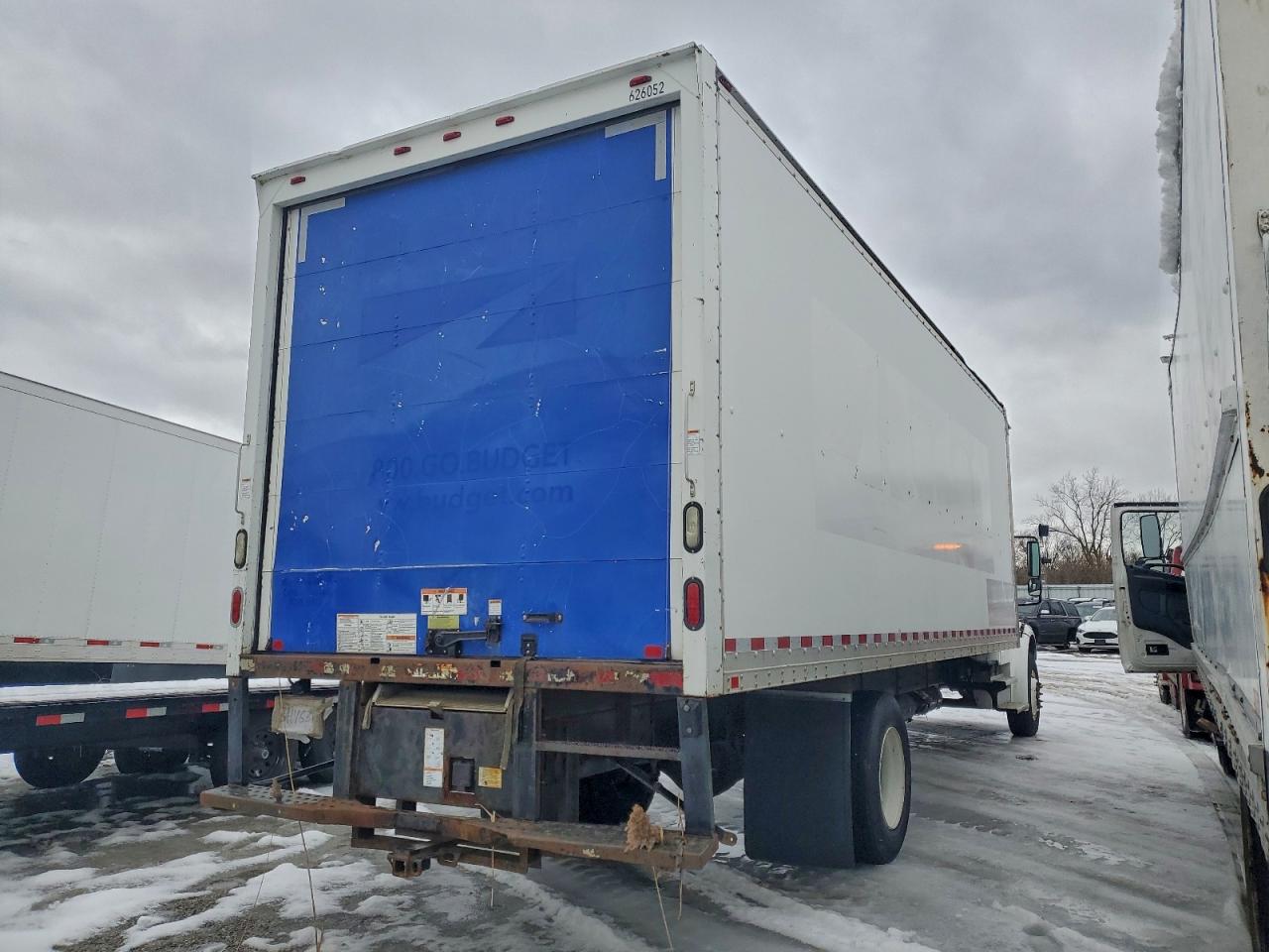 Freightliner M2 106 Medium Duty Image 9