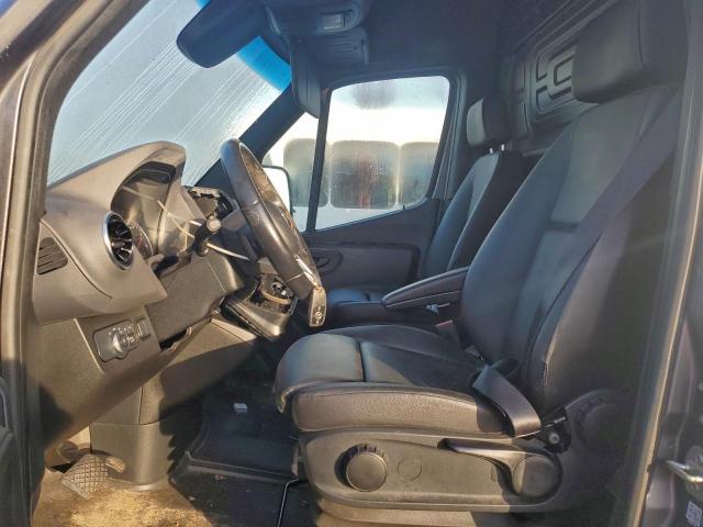 Mercedes-Benz Sprinter 3500 Image 5