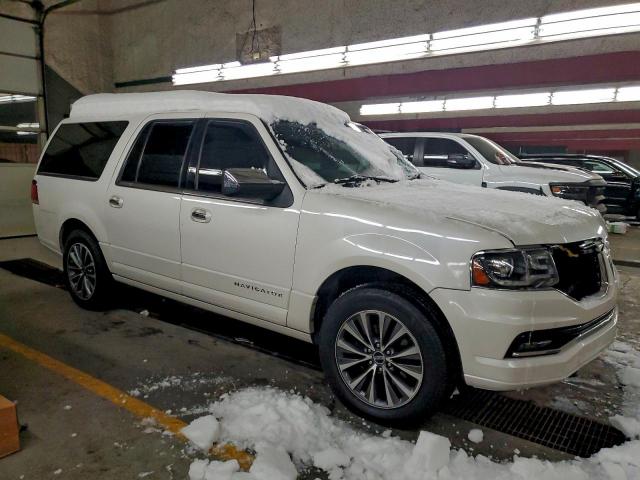 Lincoln Navigator L Image 3
