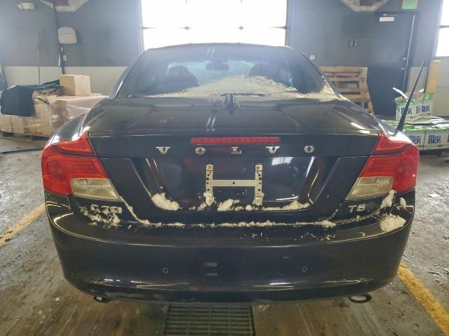 Volvo C70 T5 Image 13