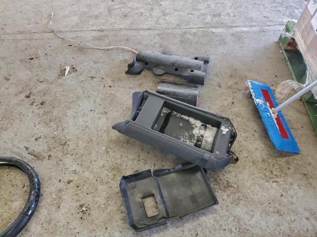 Volvo C70 T5 Image 6