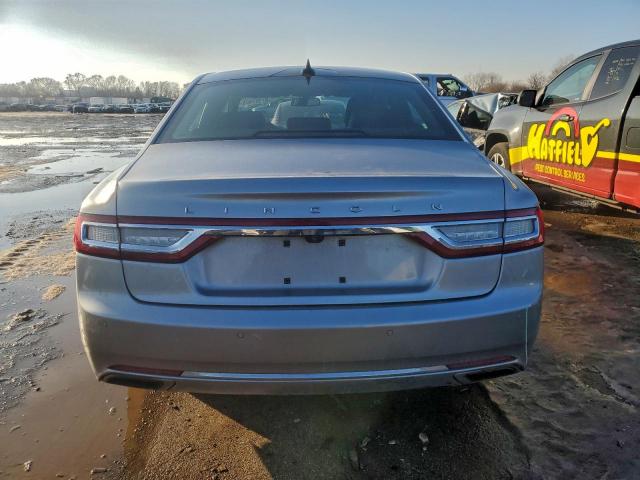 Lincoln Continental Reserve Image 8