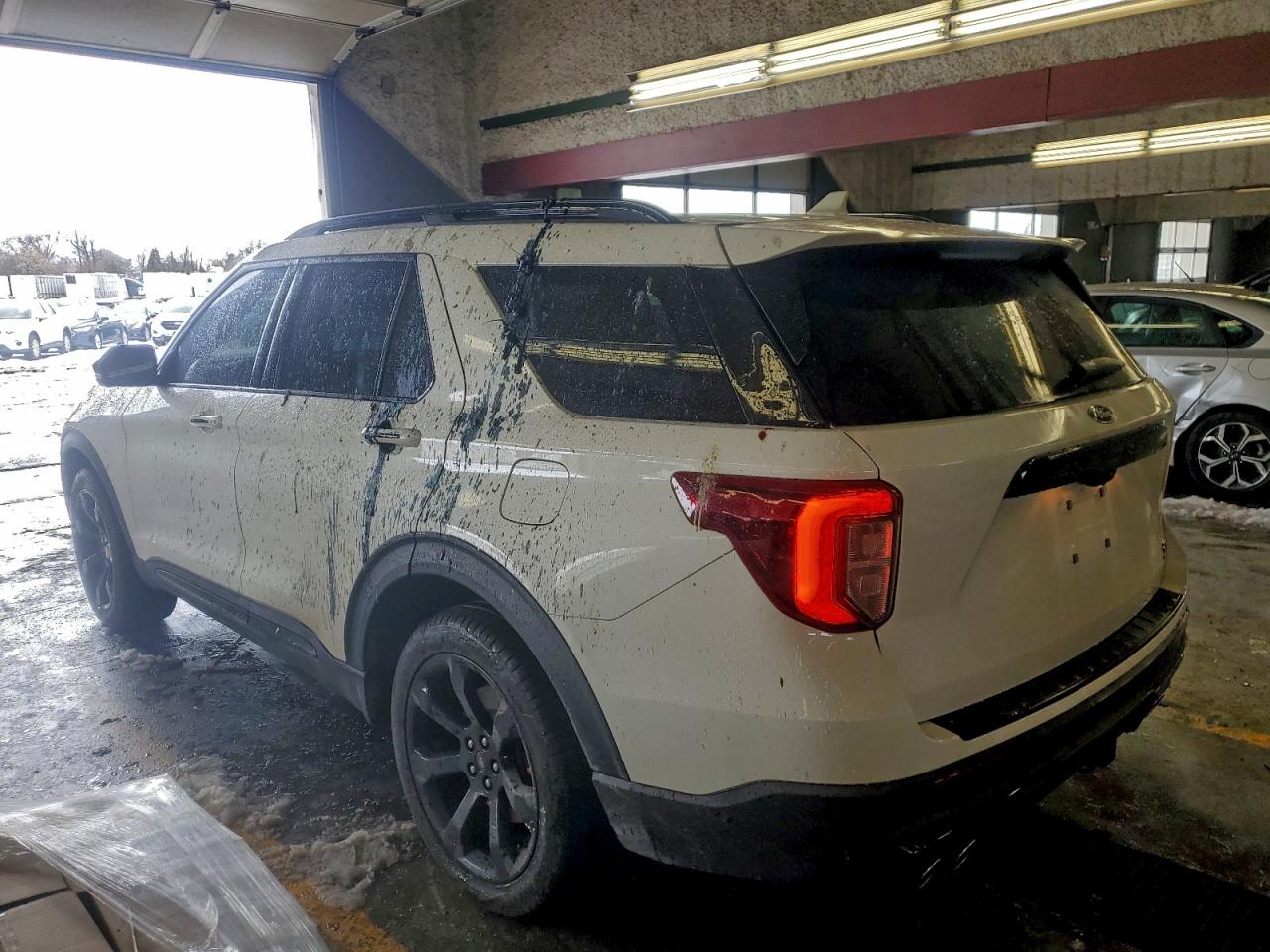 Ford Explorer St Image 13