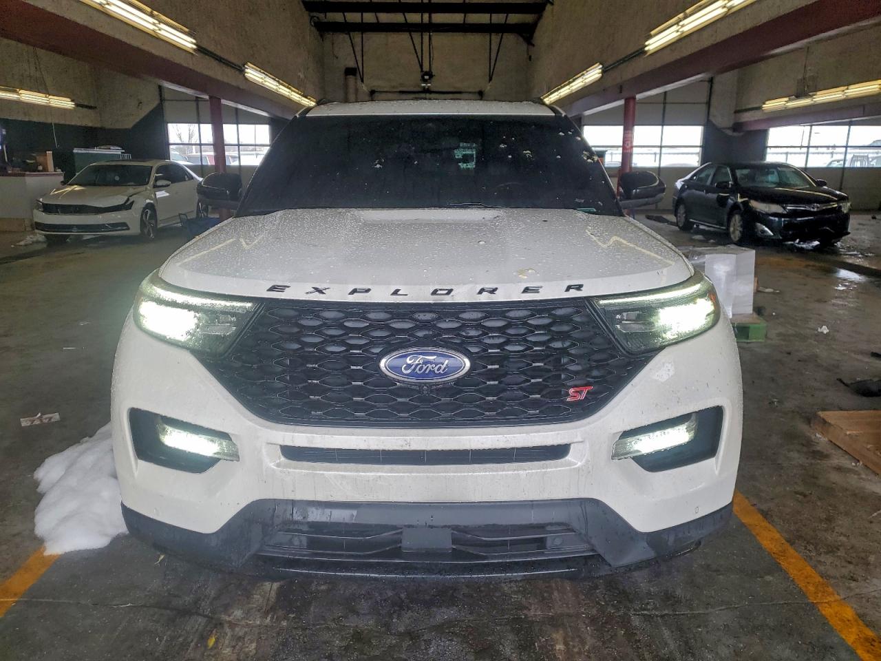 Ford Explorer St Image 3