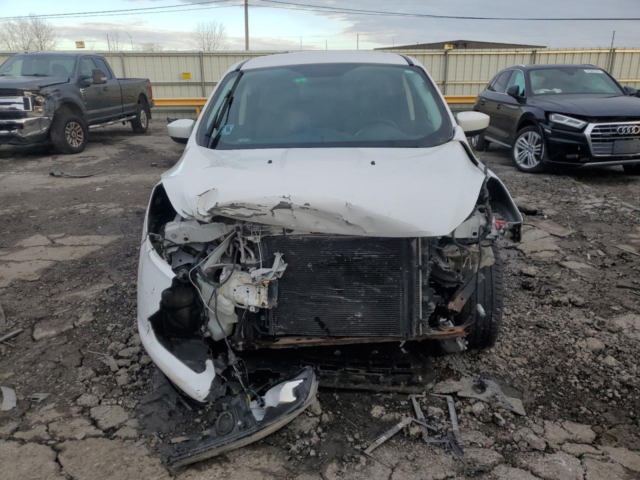 Ford Escape Se Image 4