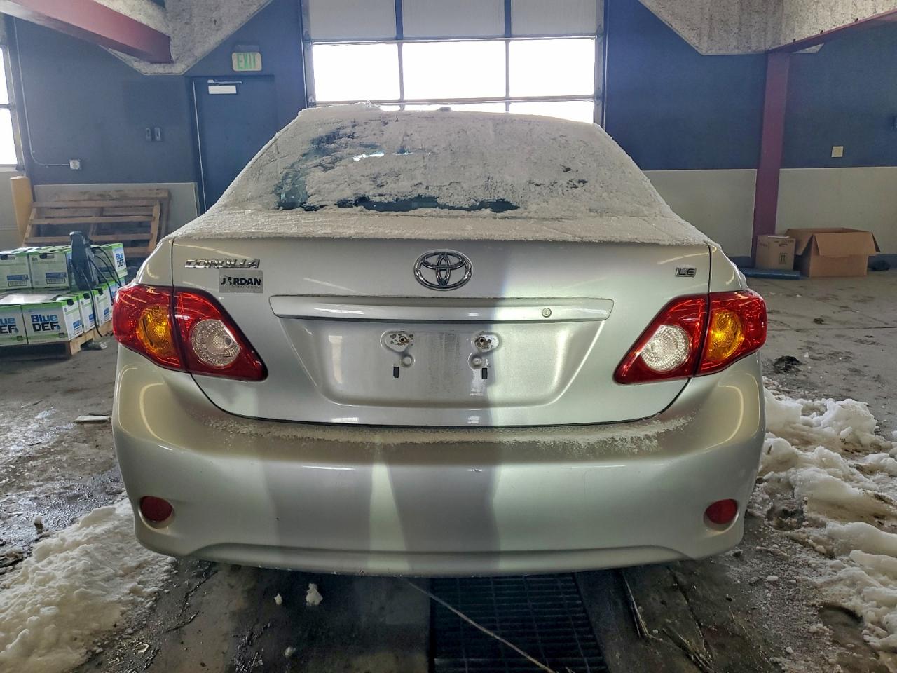 Toyota Corolla Base Image 5