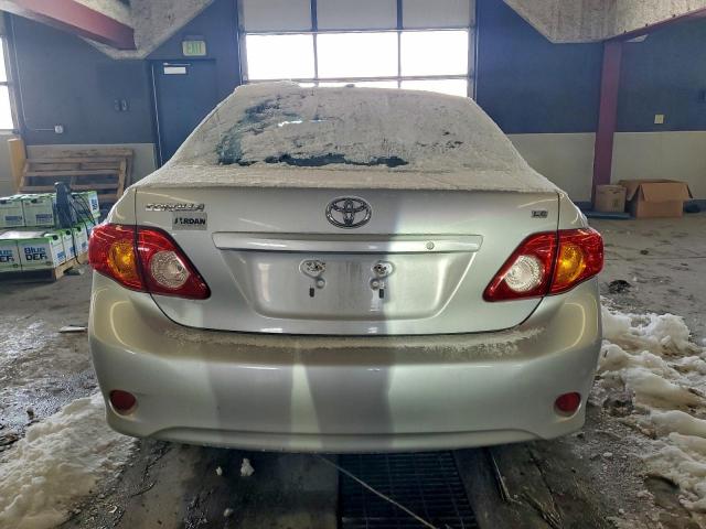 Toyota Corolla Base Image 5