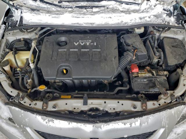 Toyota Corolla Base Image 7