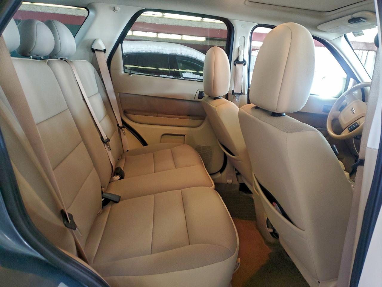 Ford Escape Xlt Image 4