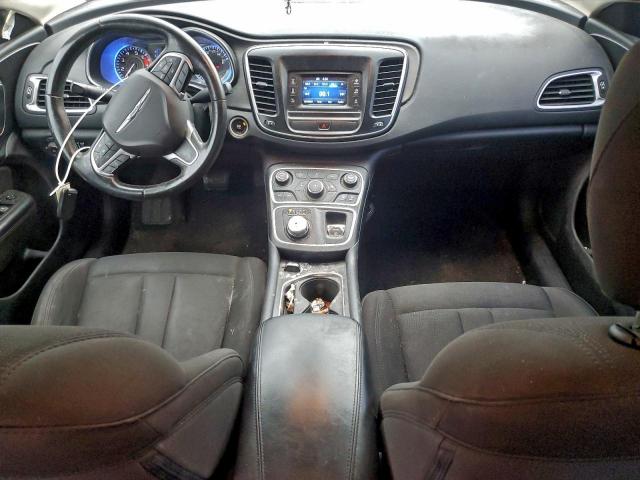 Chrysler 200 Limited Image 8