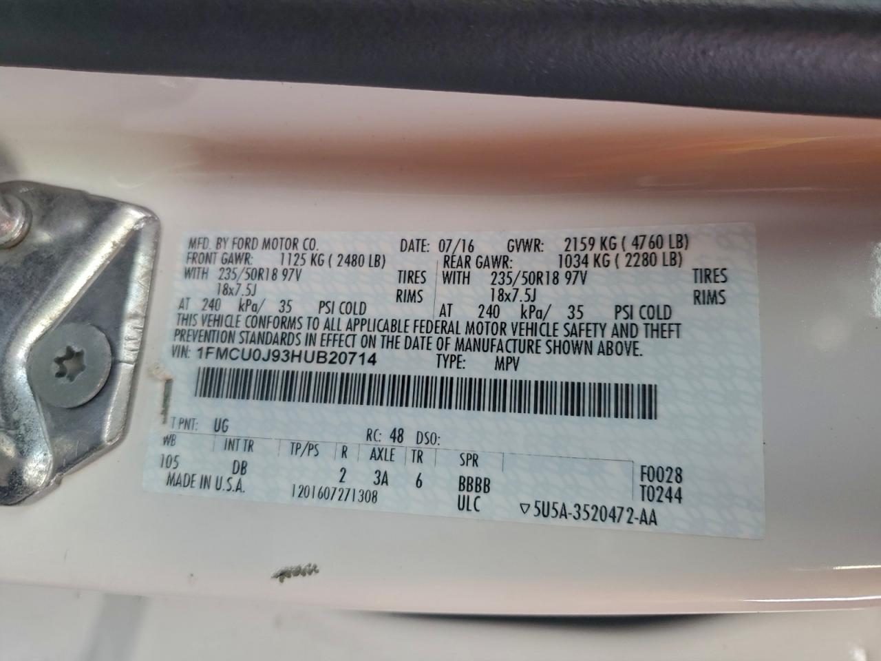 Ford Escape Titanium Image 2