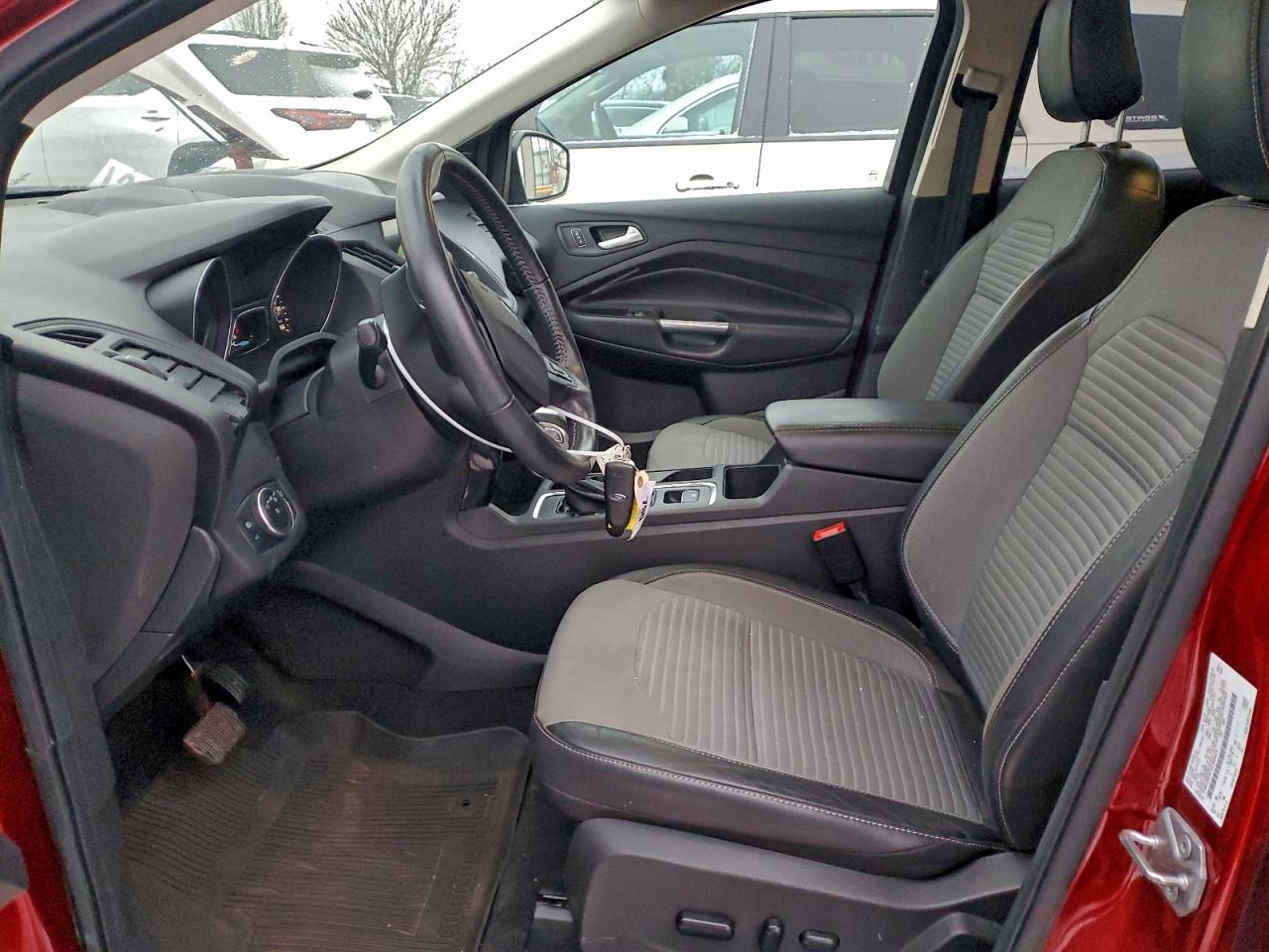 Ford Escape Se Image 12