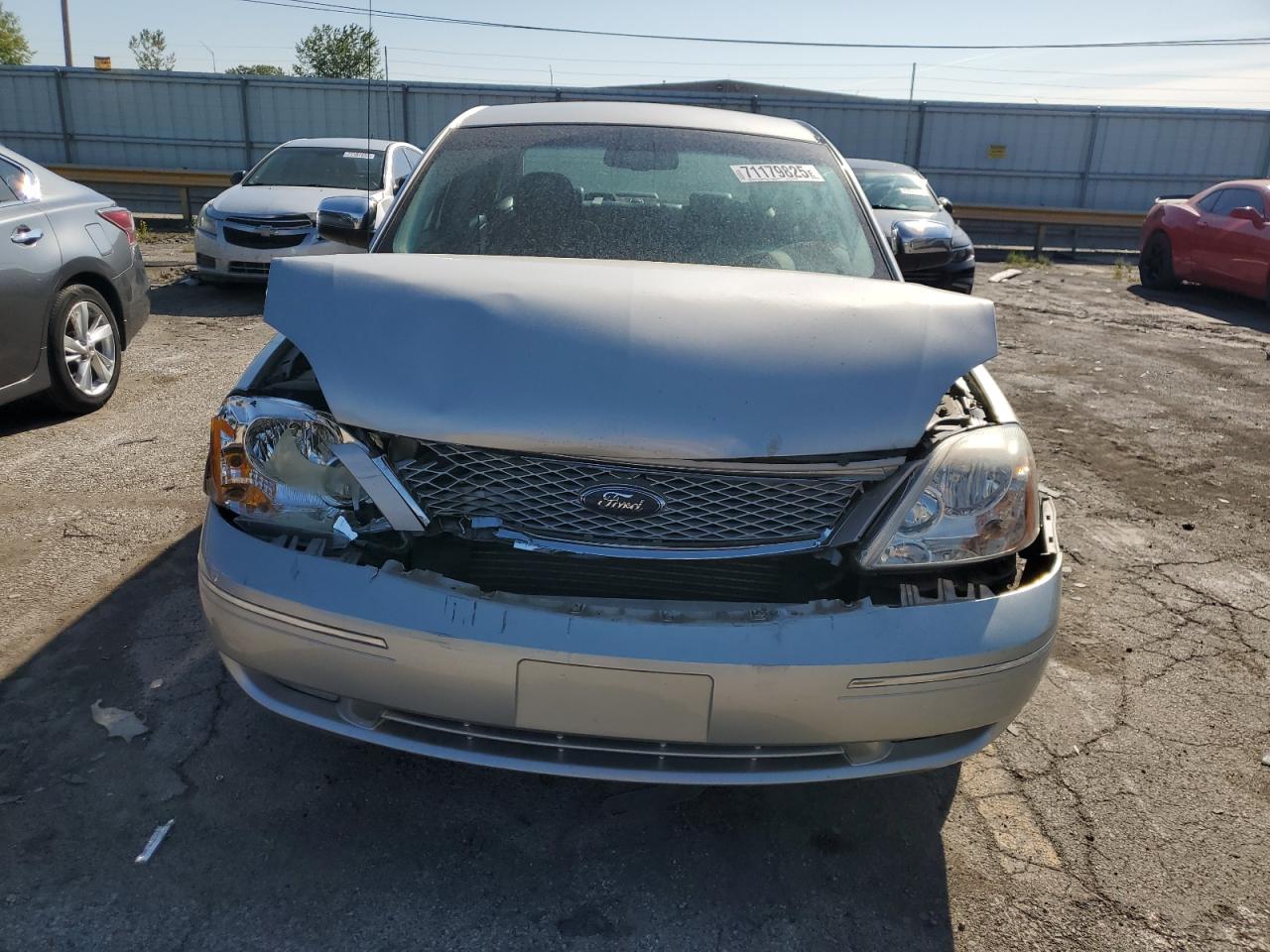 Ford 500 Limited Image 5