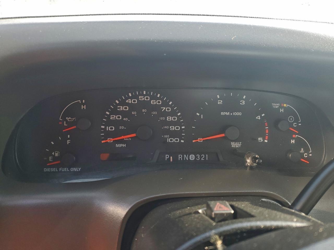 Ford F-350 Super Duty Image 7