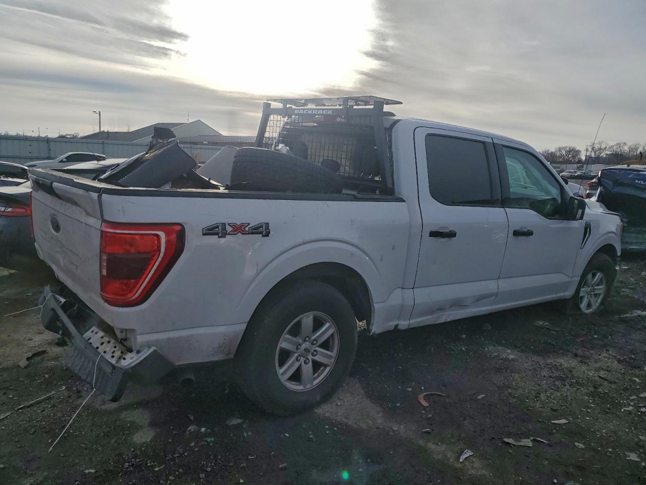 Ford F-150 Supercrew Image 4