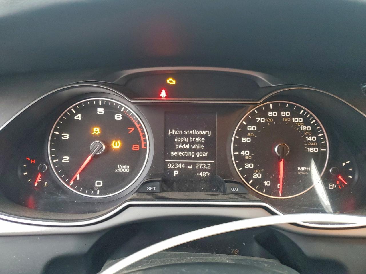 Audi A4 Premium Image 2