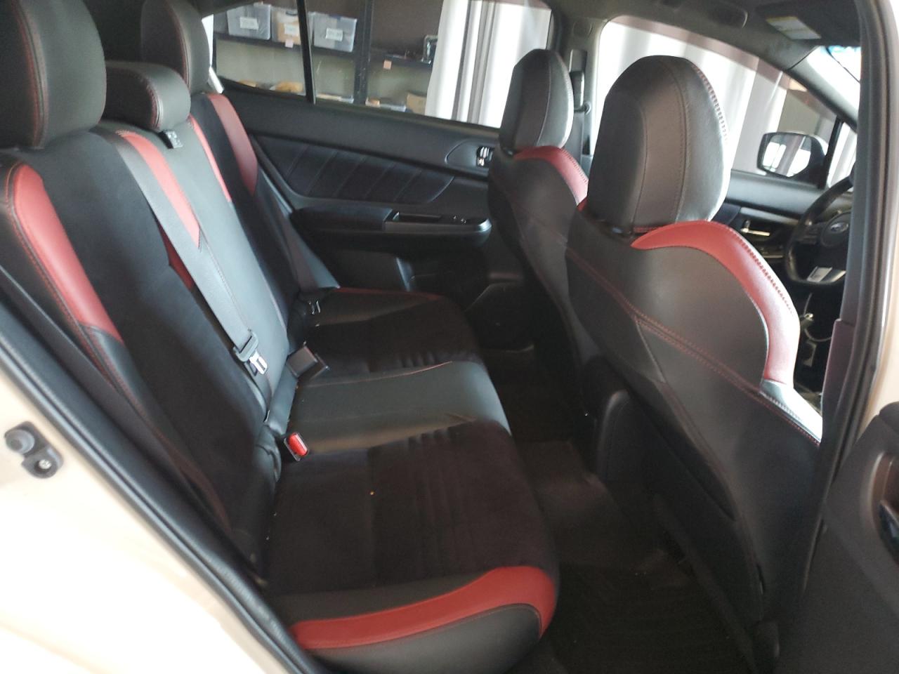 Subaru WRX Sti Image 2