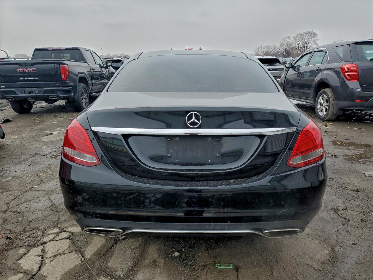 Mercedes-Benz C-Class 300 4matic Image 8