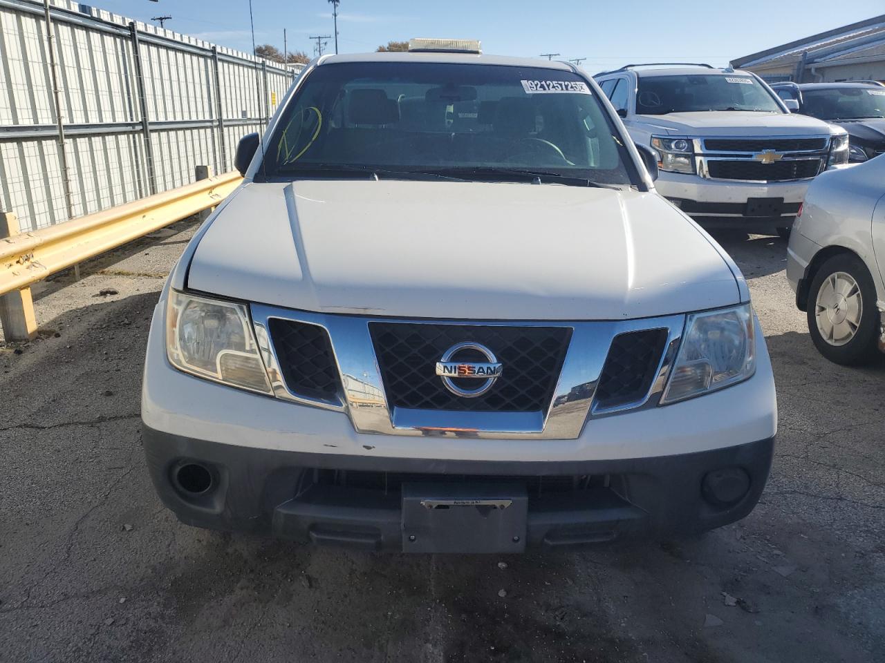 Nissan Frontier S Image 8