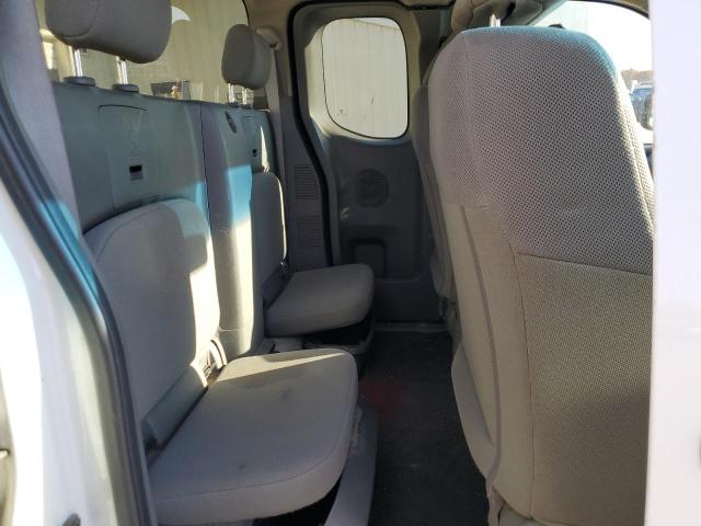 Nissan Frontier S Image 10