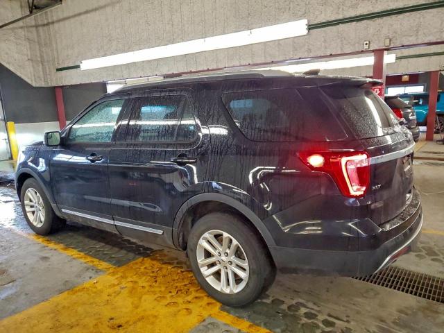 Ford Explorer Xlt Image 10