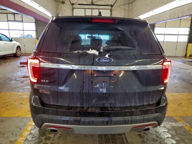 Ford Explorer Xlt Image 9