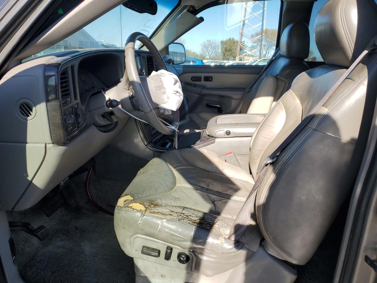 GMC Sierra K1500 Denali Image 11