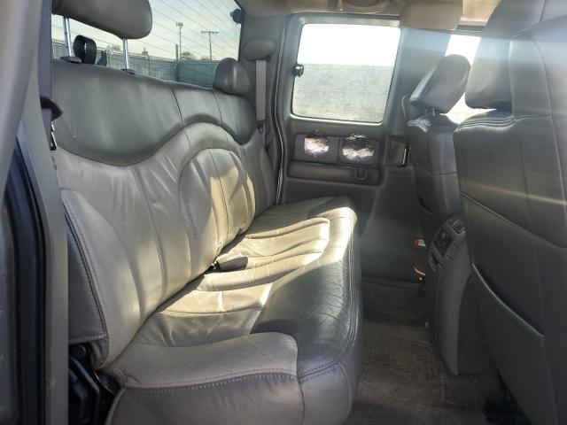 GMC Sierra K1500 Denali Image 10