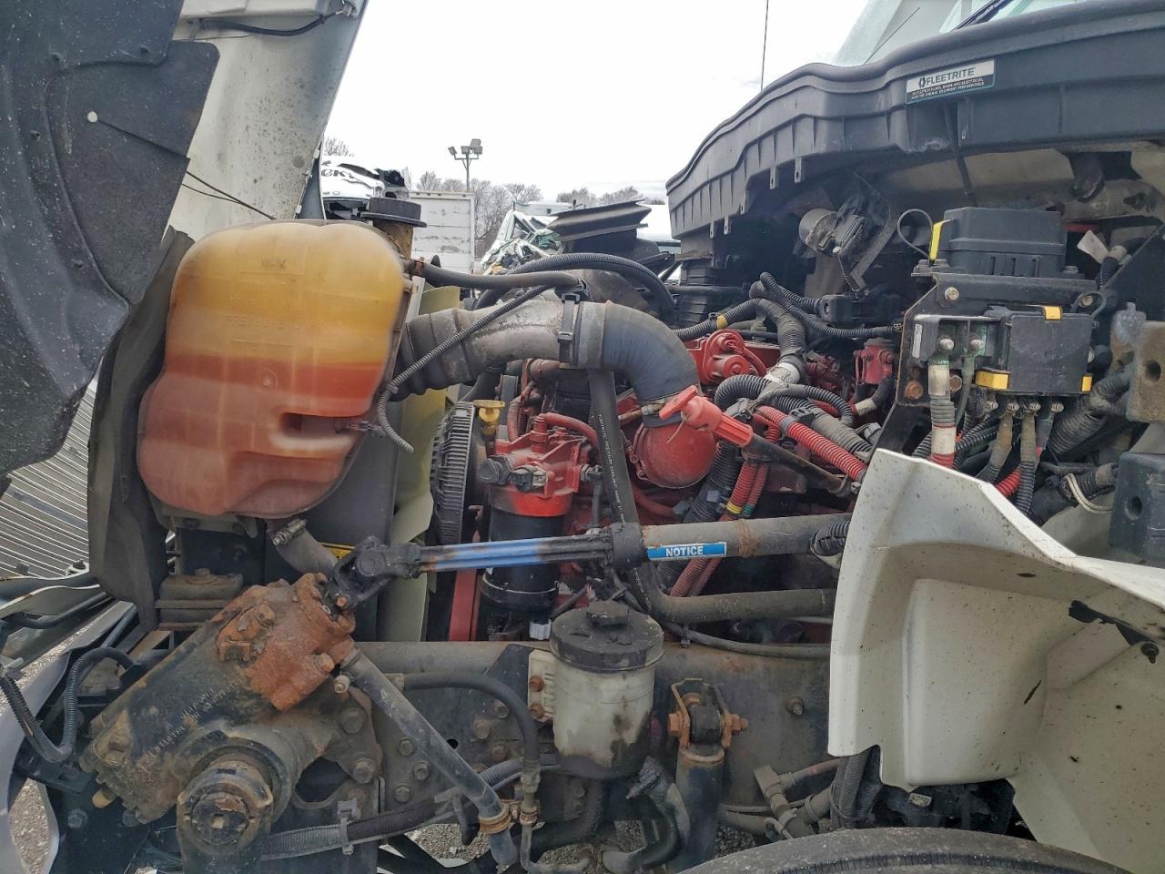 International Mv607 Image 2