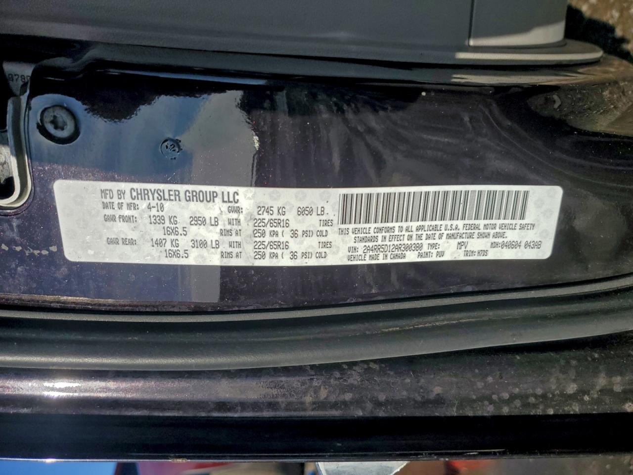 Chrysler Minivan Touring Image 11