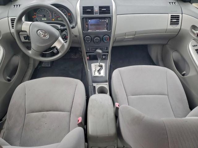 Toyota Corolla Base Image 8