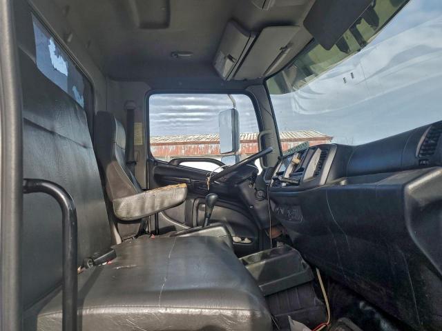 Hino 258 268 Image 9