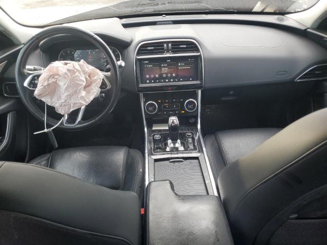 Jaguar XE S Image 11