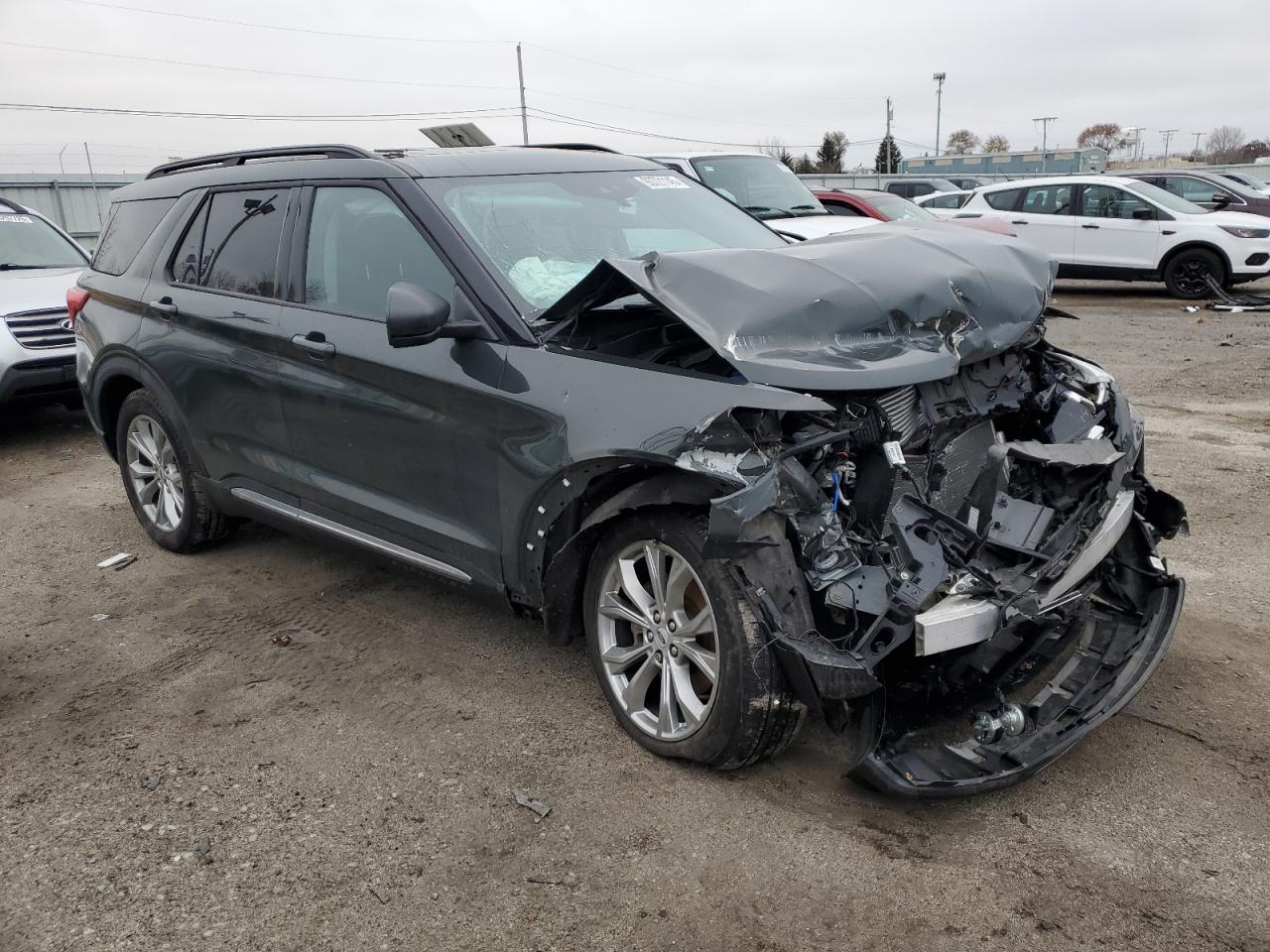 Ford Explorer Xlt Image 9