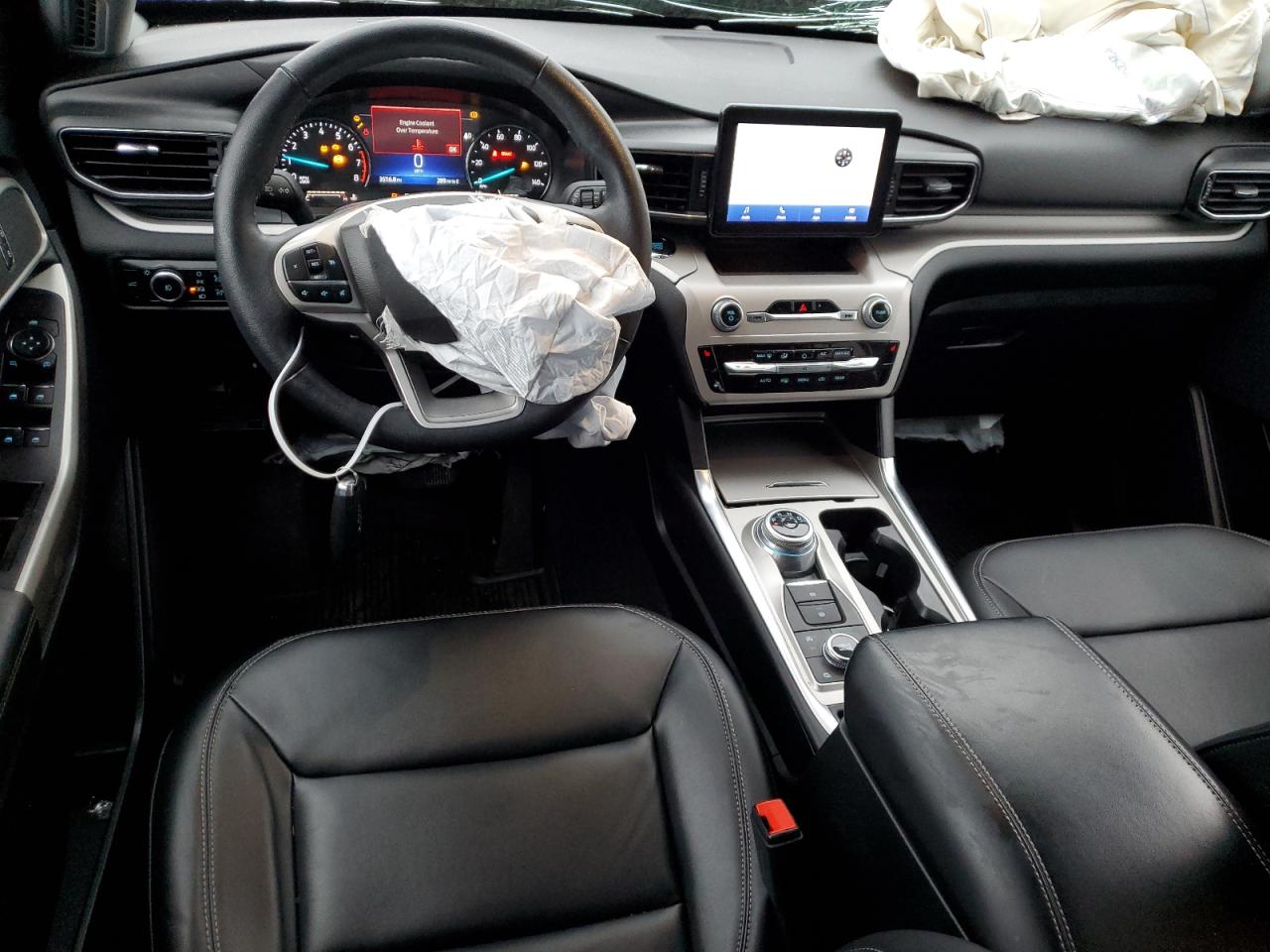 Ford Explorer Xlt Image 6