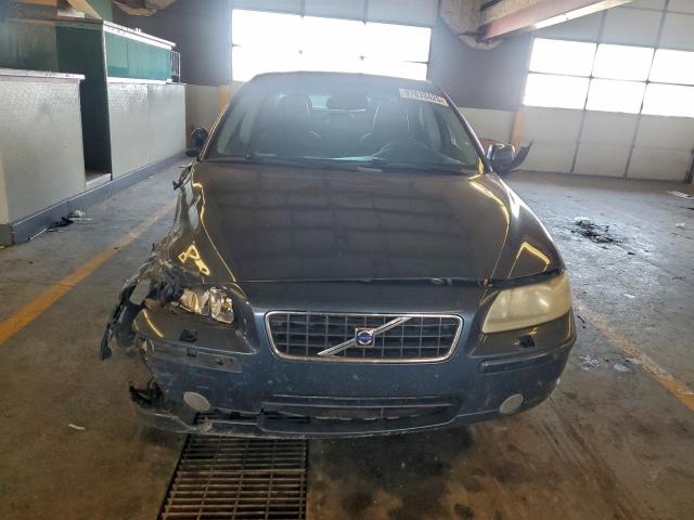 Volvo S60 2.5t Image 5