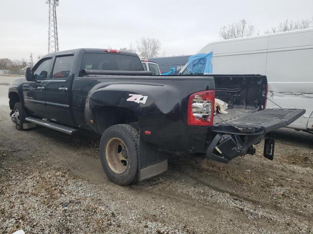 GMC Sierra K3500 Denali Image 8