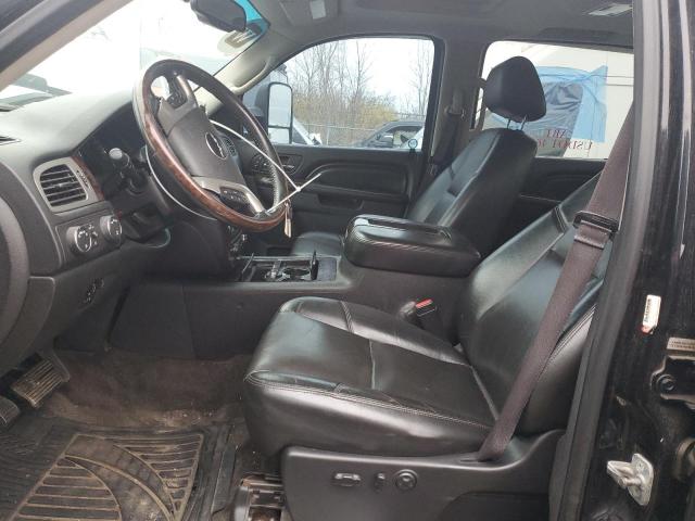 GMC Sierra K3500 Denali Image 6