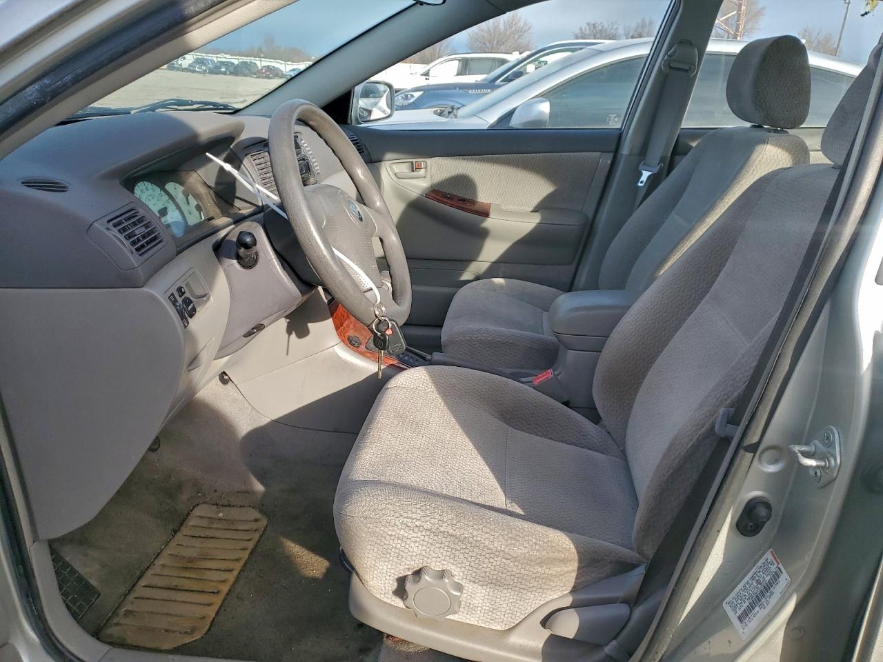 Toyota Corolla Ce Image 12