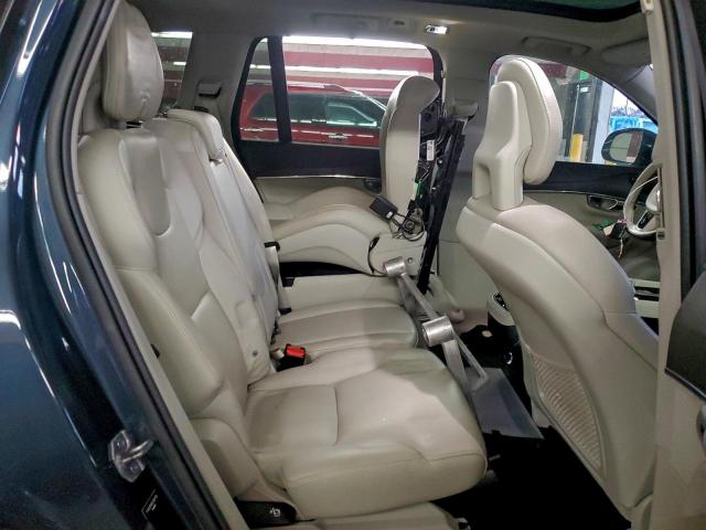 Volvo XC90 T6 Momentum Image 13